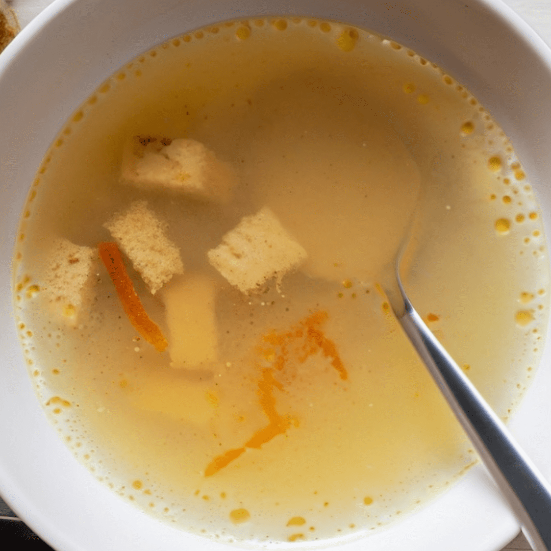 Homemade Chicken Broth Recipe: Easy And Flavorful