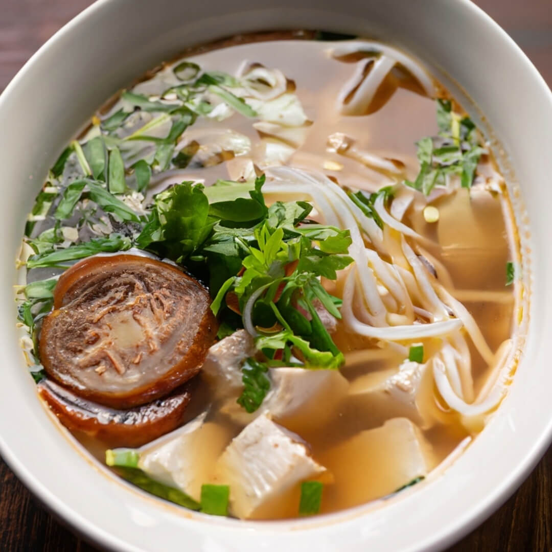 Authentic Vietnamese Pho Soup Recipe: Fragrant & Flavorful Delight